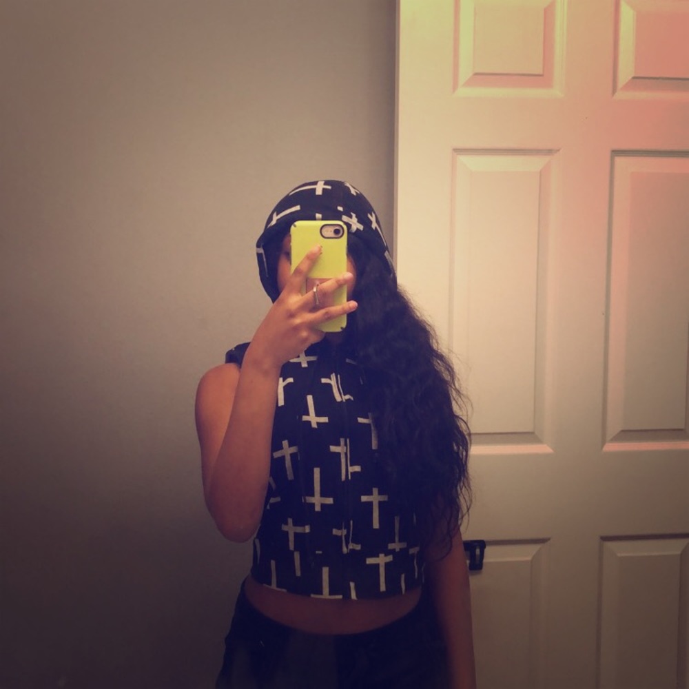 Cross print crop top hoodie vest
